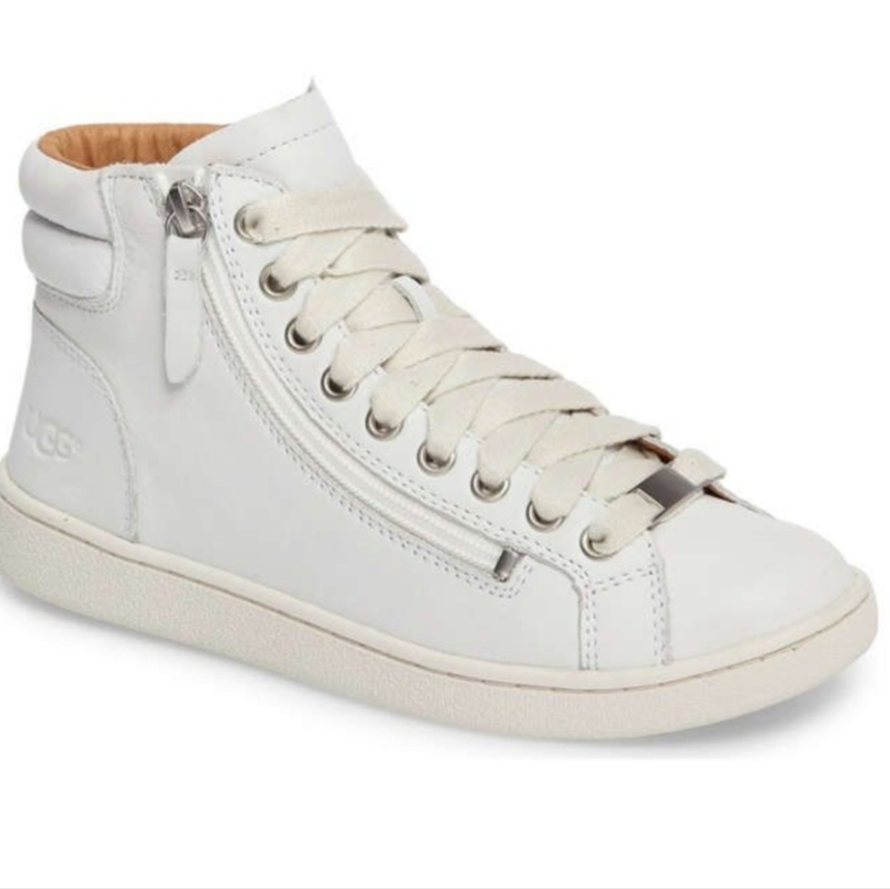 UGG Women's Olive Lace-up Sneakers In White